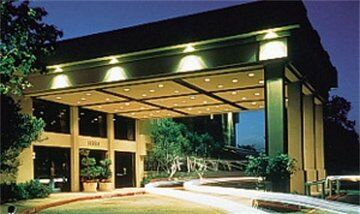Americas Best Value Inn And Suites North فارمرز برانش المظهر الخارجي الصورة